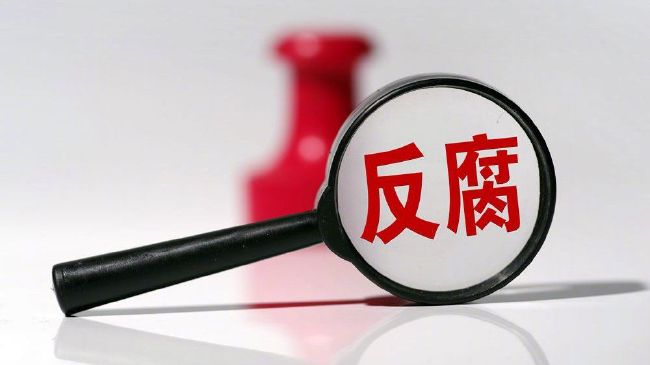 《八个女人一台戏》主创参与全球记者会《八个女人一台戏》主创亮相粉丝见面会《八罗汉》海报《八仙》故事始于神器翠玉朦箫现世，引来大批妖魔竞相争抢